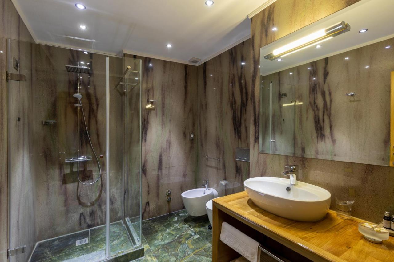 Hotel Vardar Kotor Ngoại thất bức ảnh