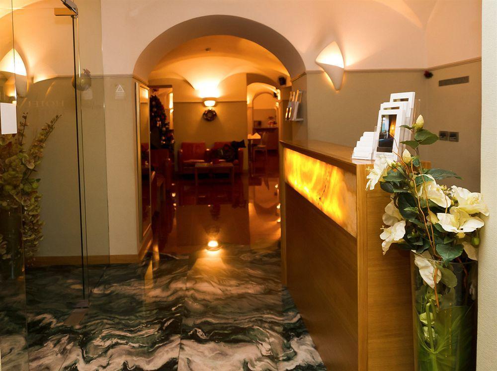 Hotel Vardar Kotor Ngoại thất bức ảnh