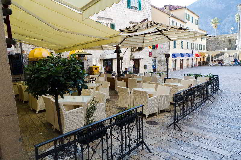 Hotel Vardar Kotor Ngoại thất bức ảnh
